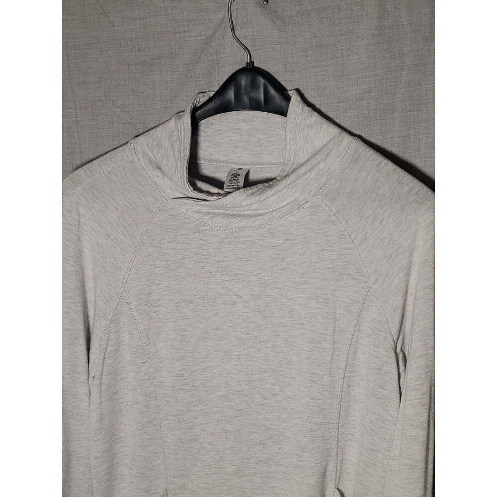 Grey Yogalicious Long Sleeve Lounge Sweatshirt (Size XL) W/ Pockets‎ & Collar